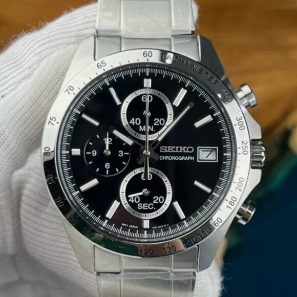 Seiko Black Dial Steel Men's Watch 44mm